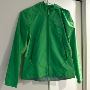 Arc’teryx Women’s Jacket. Size XS